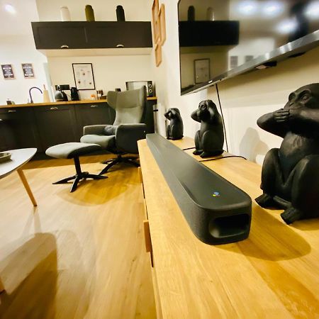 50M2 Flat In Heart Of Orleans - Canal Foot & Bein 외부 사진