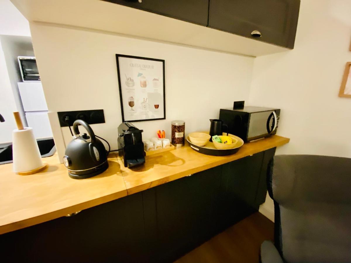 50M2 Flat In Heart Of Orleans - Canal Foot & Bein 외부 사진